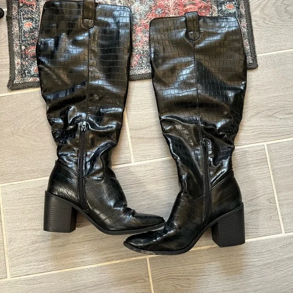 Black Croc-Embossed Knee-High Boots - Picture 2 of 8